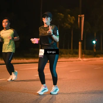Runner Photo 8383419