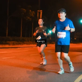 Runner Photo 8383426