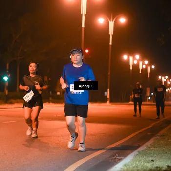 Runner Photo 8383427