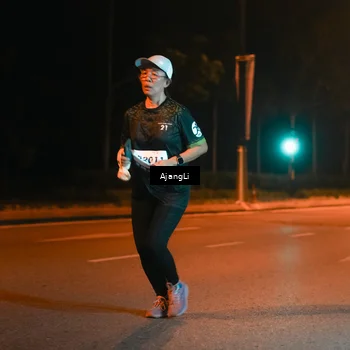 Runner Photo 8383435