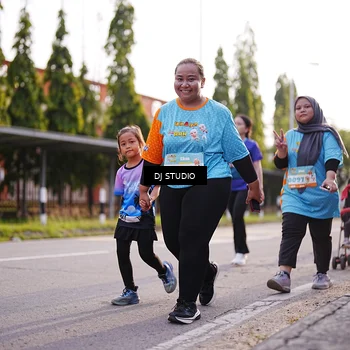 Runner Photo 8383436