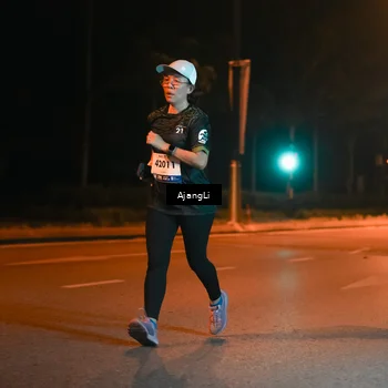 Runner Photo 8383437