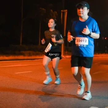 Runner Photo 8383441