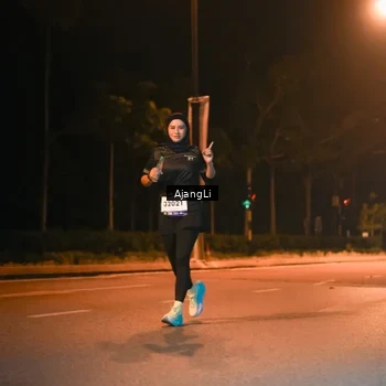 Runner Photo 8383459