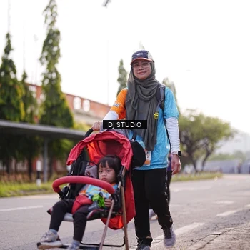 Runner Photo 8383497