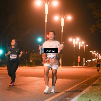Runner Photo 8383505