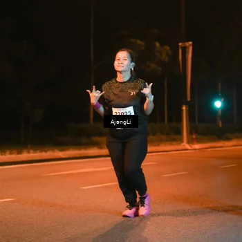 Runner Photo 8383514