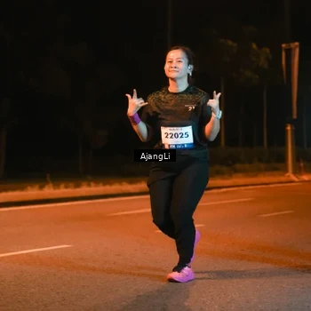 Runner Photo 8383521