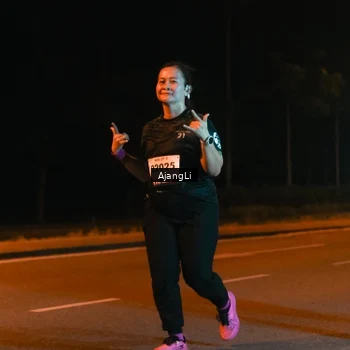 Runner Photo 8383522