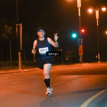 Runner Photo 8383531