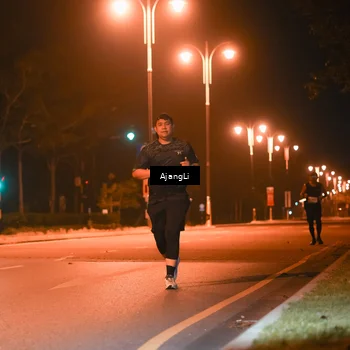 Runner Photo 8383541