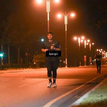 Runner Photo 8383543