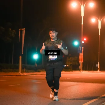 Runner Photo 8383549