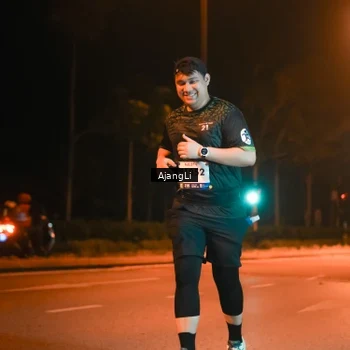Runner Photo 8383559