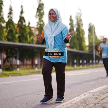 Runner Photo 8383574