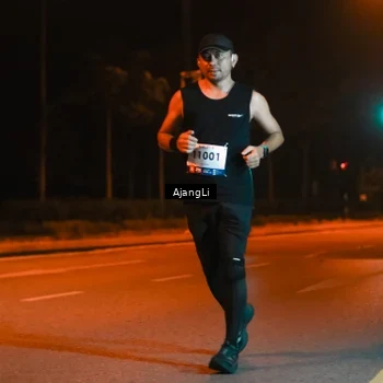 Runner Photo 8383575