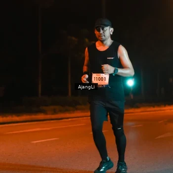 Runner Photo 8383579