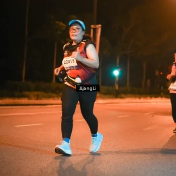 Runner Photo 8383596