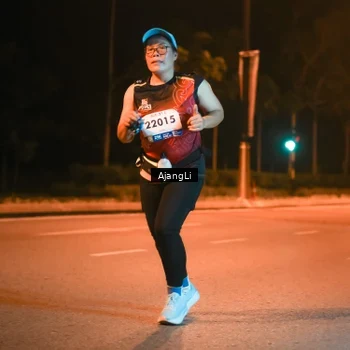 Runner Photo 8383598