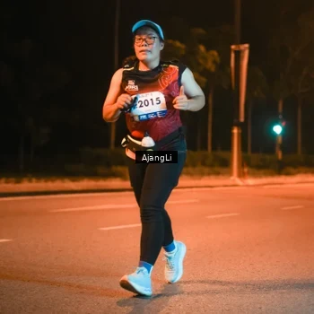 Runner Photo 8383601