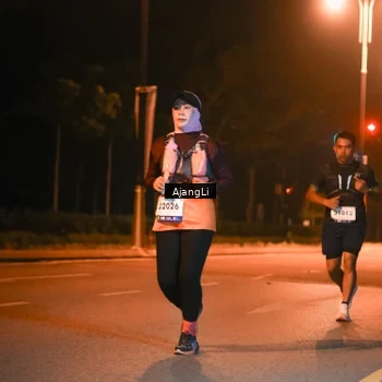 Runner Photo 8383602
