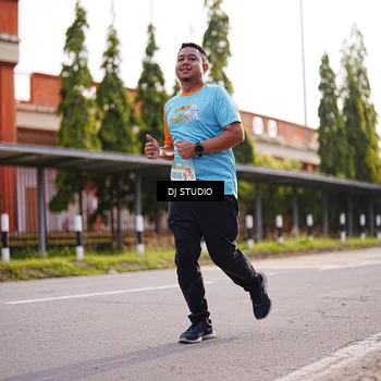 Runner Photo 8383612
