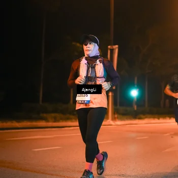 Runner Photo 8383615