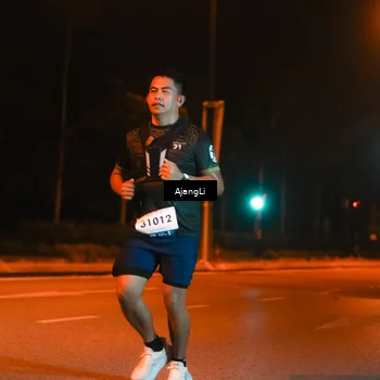 Runner Photo 8383628