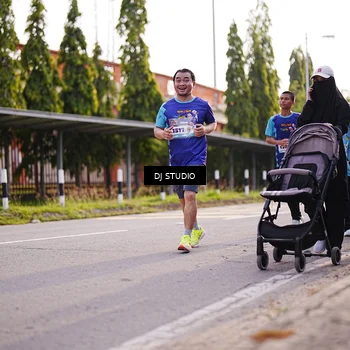 Runner Photo 8383642