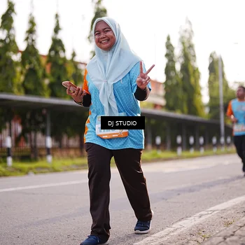 Runner Photo 8383644
