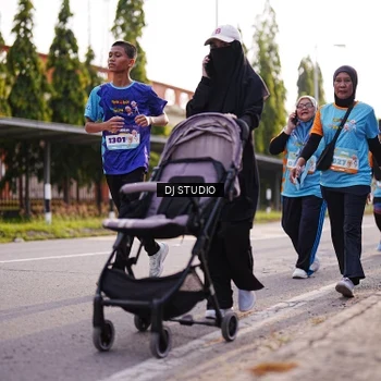 Runner Photo 8383685