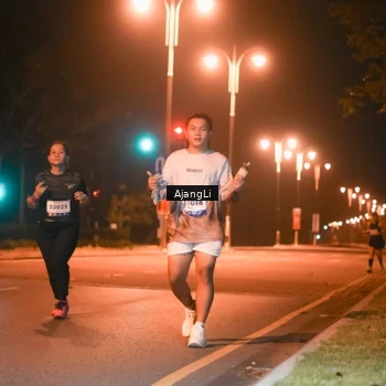 Runner Photo 8383693