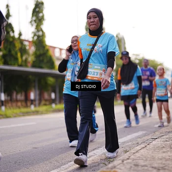 Runner Photo 8383702