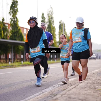 Runner Photo 8383713