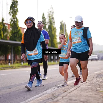 Runner Photo 8383714