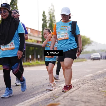 Runner Photo 8383718