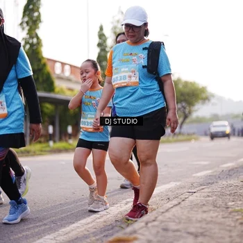 Runner Photo 8383725