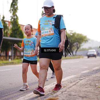 Runner Photo 8383730