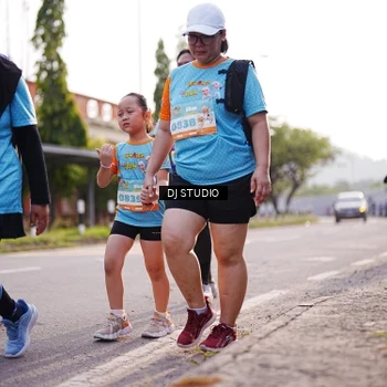 Runner Photo 8383733