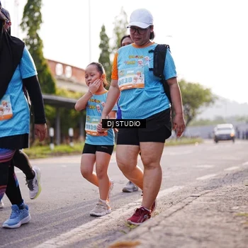 Runner Photo 8383734