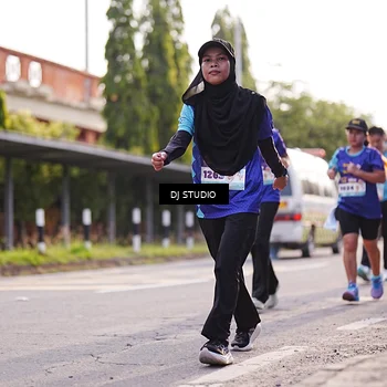 Runner Photo 8383786