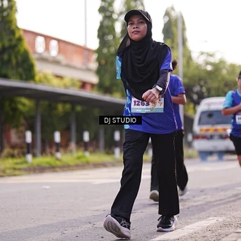 Runner Photo 8383791