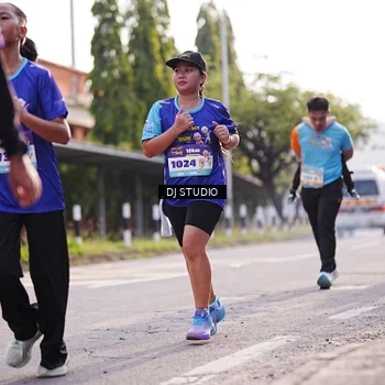 Runner Photo 8383797