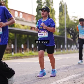 Runner Photo 8383800