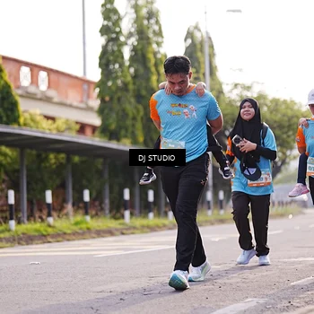 Runner Photo 8383815