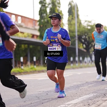 Runner Photo 8383816