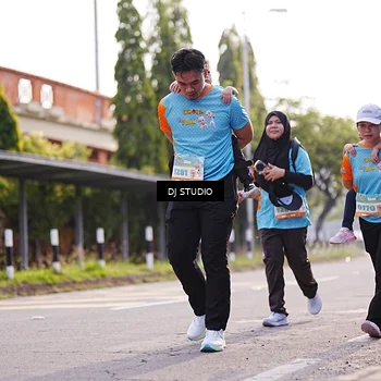 Runner Photo 8383817