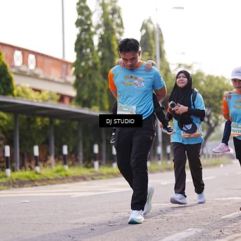 Runner Photo 8383819