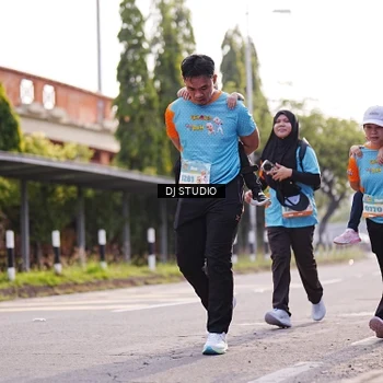 Runner Photo 8383821