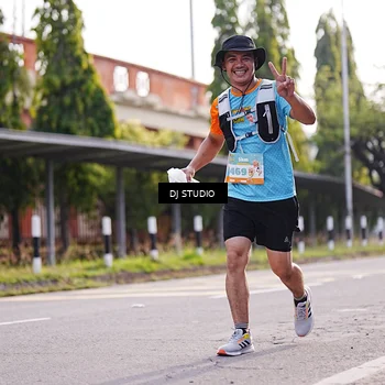 Runner Photo 8383841